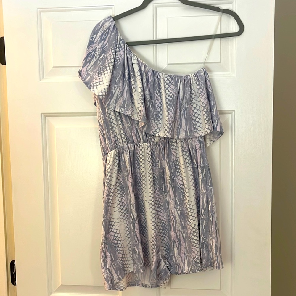 Lavender one shoulder romper- Medium